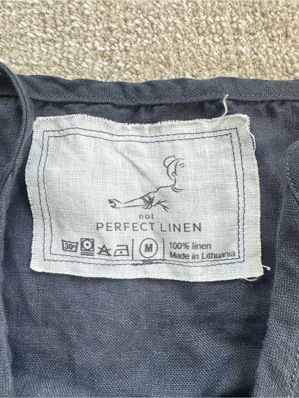 notPERFECTLINEN Navy Linen V-Neck Cami Tank - Picture 2 of 4